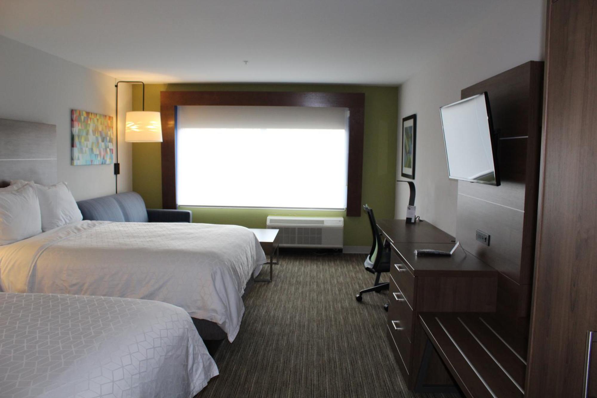 Express & - By Ihg Hotel 3*