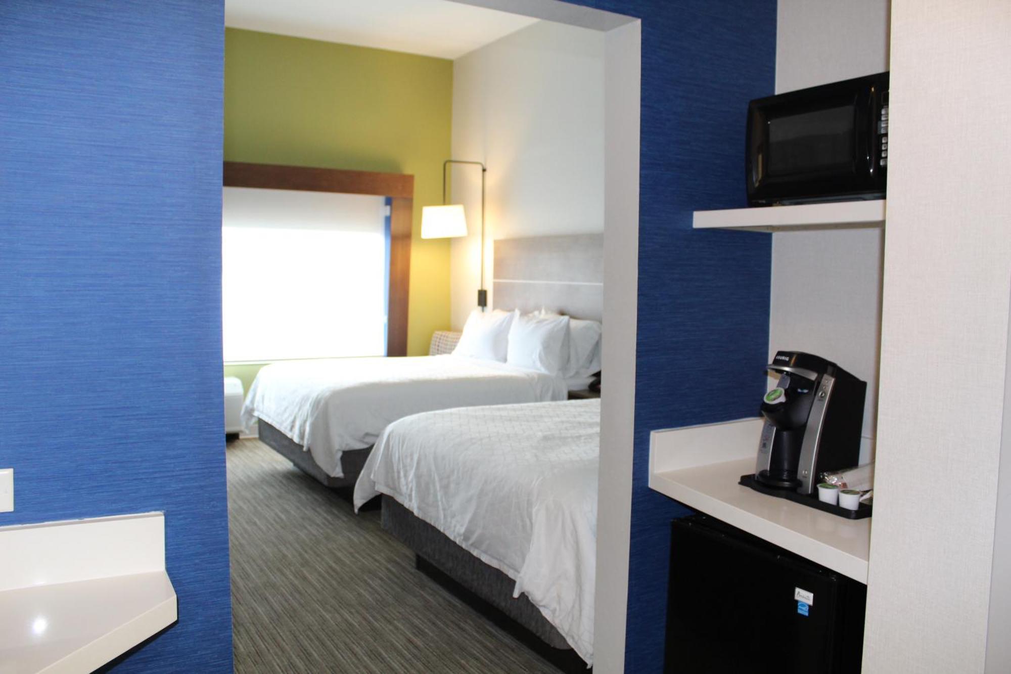 Hotel Express & - By Ihg 3*